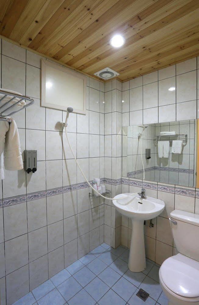 Oak Garden 旅館證號167 民宿證號1359 Хуалиен Сити Екстериор снимка